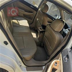 بي واي دي F6